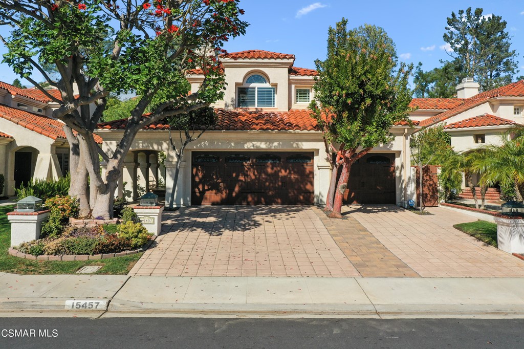 Sold 15457 Mallory Court, Moorpark, CA 93021 4 Beds / 3 Full Baths