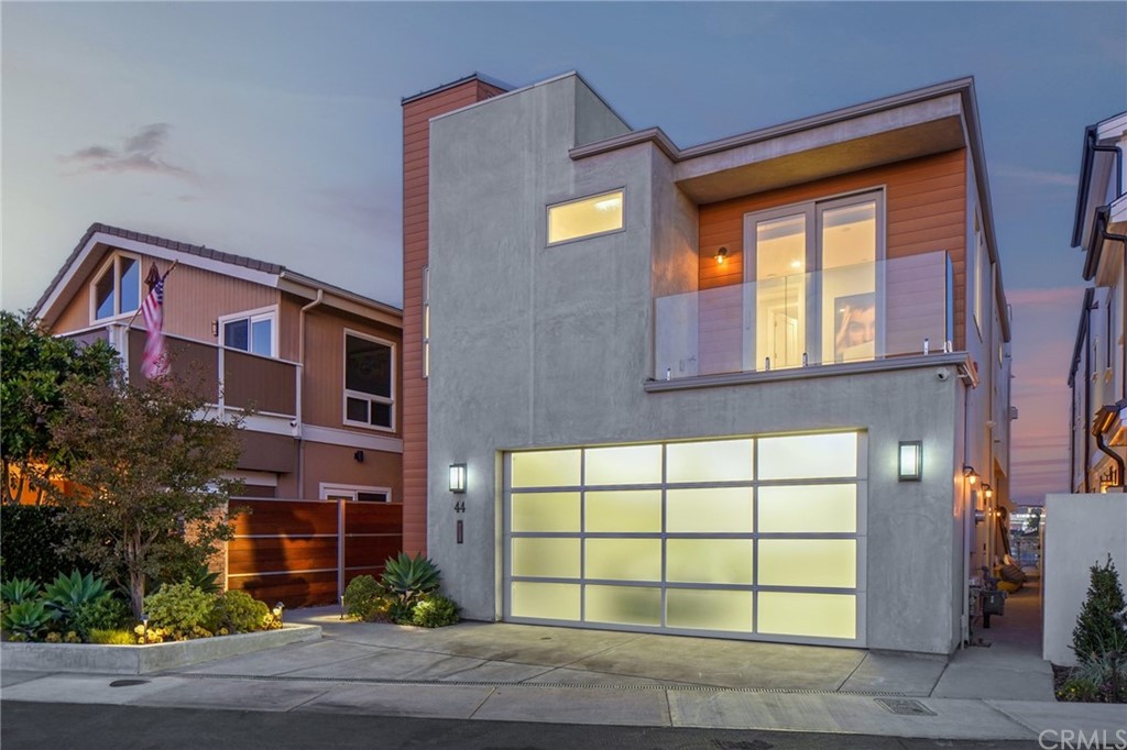 44 Balboa Coves, Newport Beach, CA 92663 SOLD LISTING MLS OC22181962