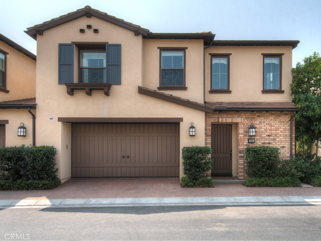 Roula Fawaz Irvine Real Estate Agent Surterre Properties