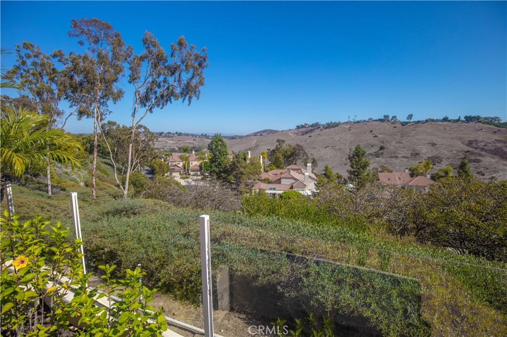 10 Siena, Laguna Niguel, CA 92677 SOLD LISTING MLS OC23028088