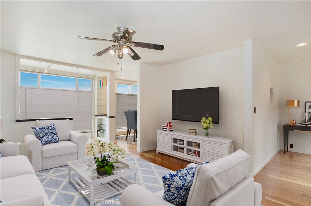 530 Cliff Drive, 304, Laguna Beach, CA 92651 SOLD LISTING MLS