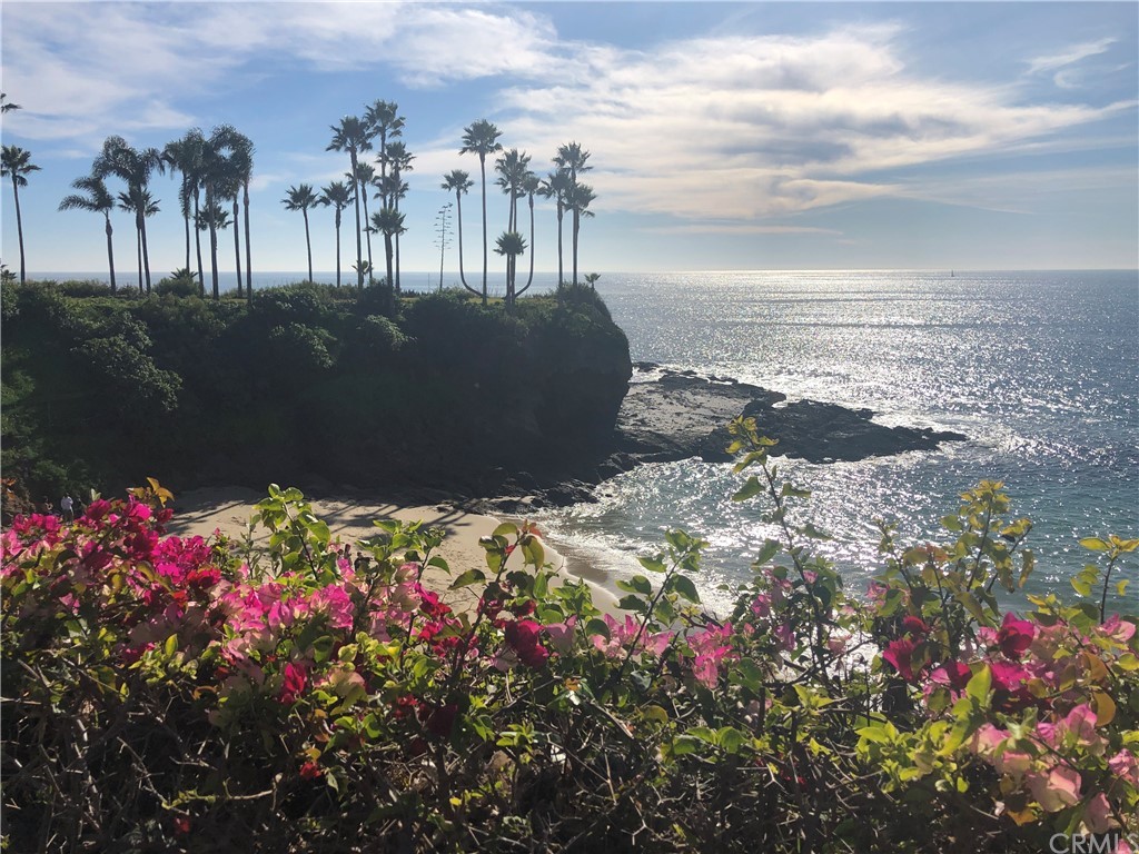 1137 Marine Drive, Laguna Beach, CA 92651 SOLD LISTING MLS LG21164611