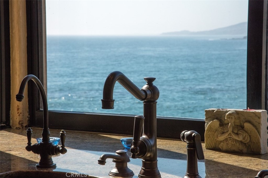 31721 Seacliff Drive, Laguna Beach, CA 92651 SOLD LISTING MLS