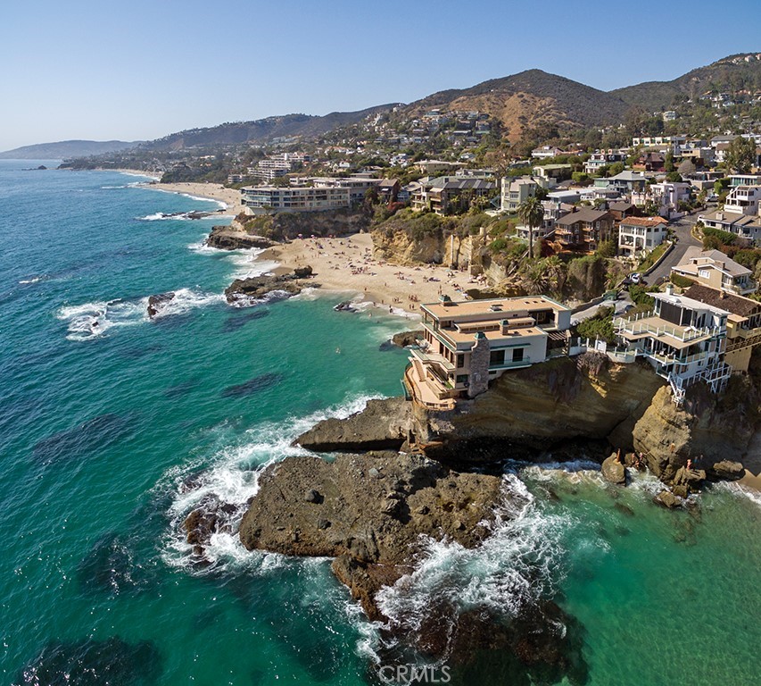 31721 Seacliff Drive, Laguna Beach, CA 92651 SOLD LISTING MLS