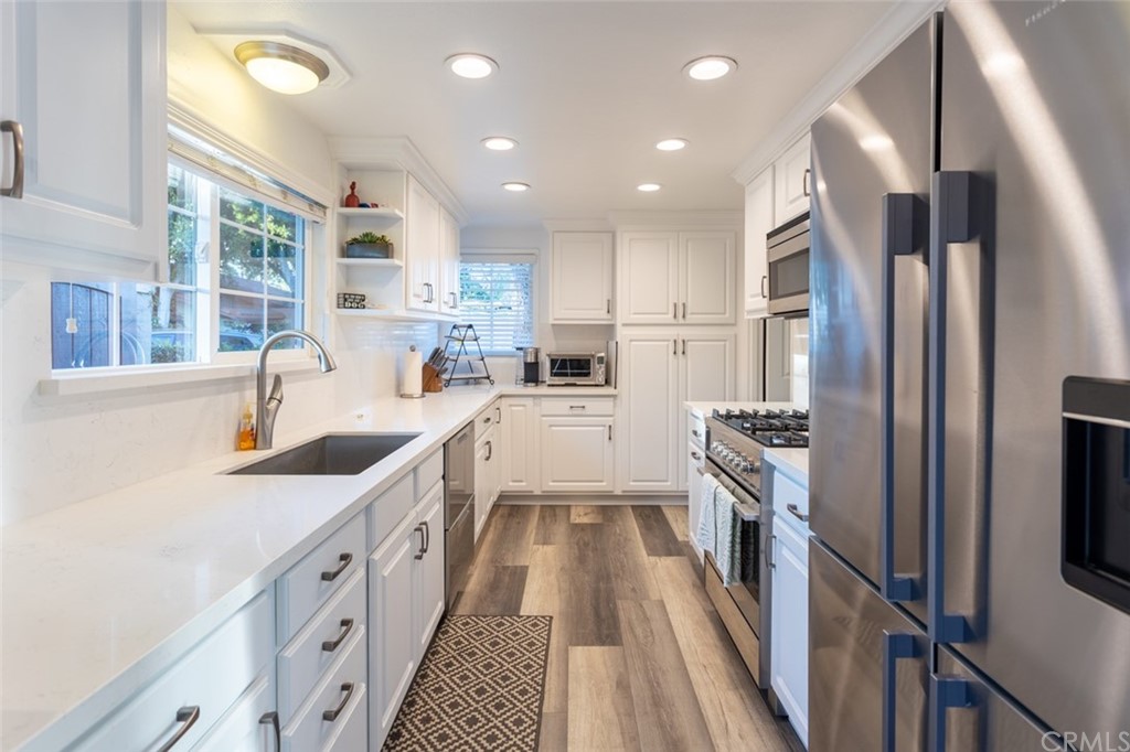 For Sale 25065 Sunset Place W, Laguna Hills, CA 92653 3