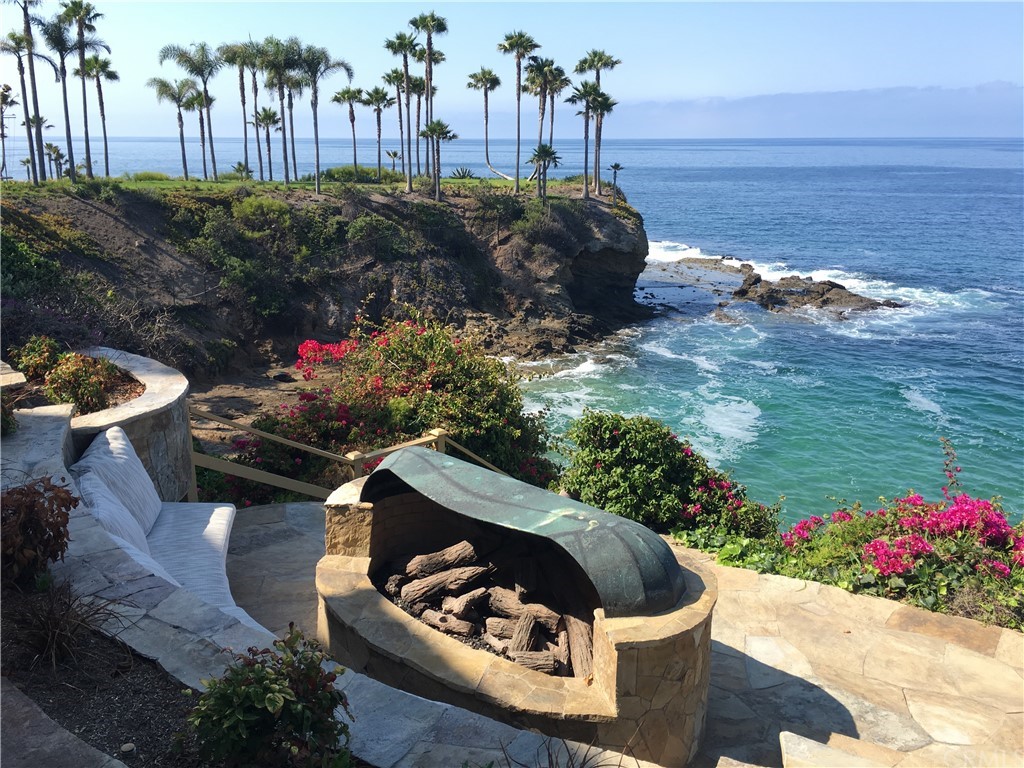 1137 Marine Drive, Laguna Beach, CA 92651 SOLD LISTING MLS LG21164611