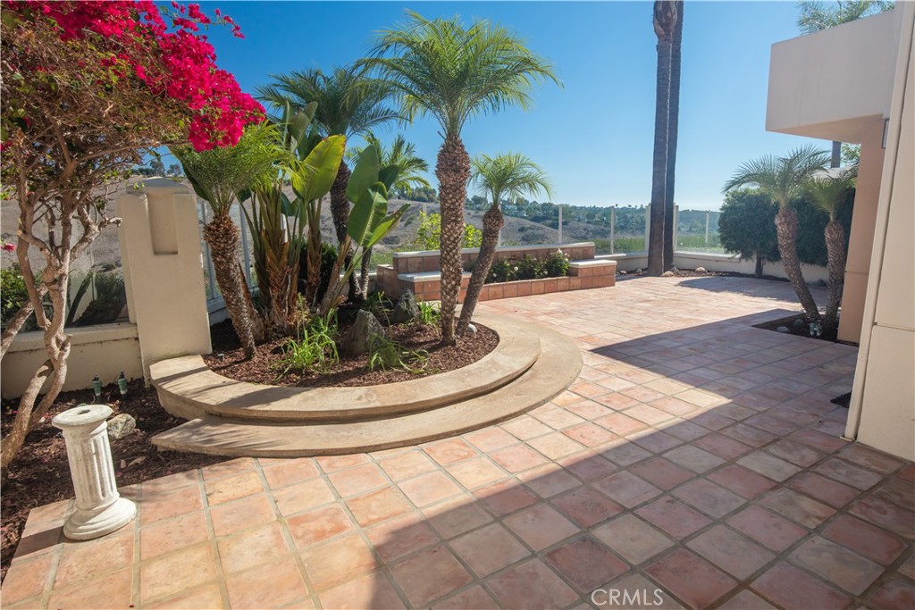 10 Siena, Laguna Niguel, CA 92677 SOLD LISTING MLS OC23028088